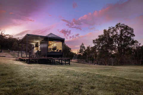 Sam The Tiny Cabin In Serpentine - Your Accommodation 0