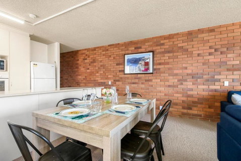 San Clemente Unit 4 24 Orvieto Terrace - Your Accommodation 1