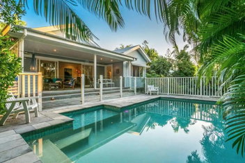 Sanctuary Spaces - Kia Ora Byron with Your Accommodation