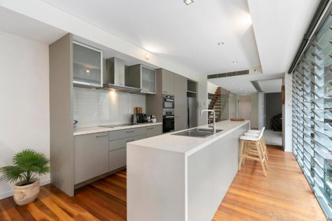 Sanctuary @ Sunshine - Your Accommodation 3