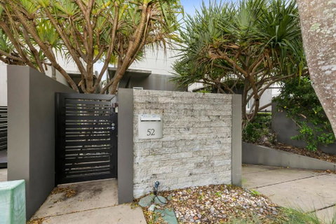 Sanctuary @ Sunshine - Your Accommodation 1