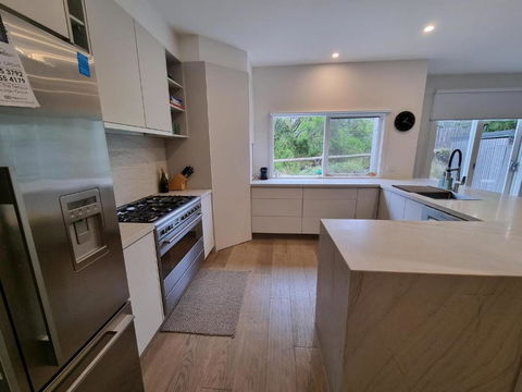 Sand Dunes - Your Accommodation 1