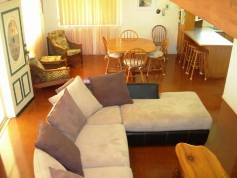 Sand Piper Cottage Rainbow Beach - Your Accommodation 1