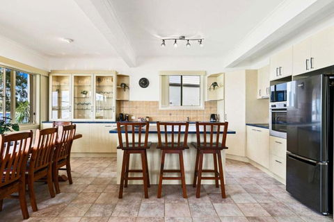 Sandbar On Moreton 3 Bedroom - Your Accommodation 3