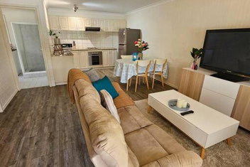 Sandringham Tranquil Retreat with Your Accommodation