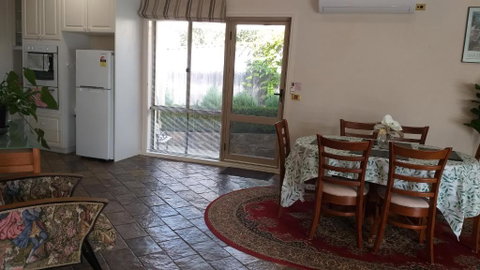 Sweet Holiday Home By The Golf Course - Your Accommodation 3