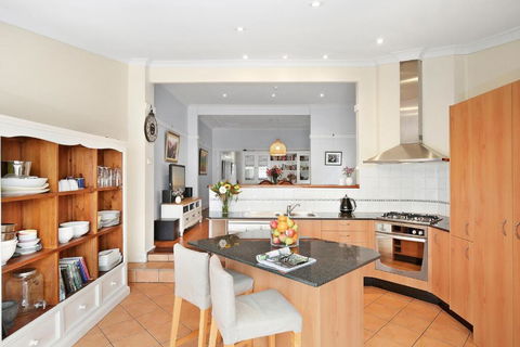 Sydney North Serene Retreat - Calm, Central, Comfort, - Your Accommodation 2