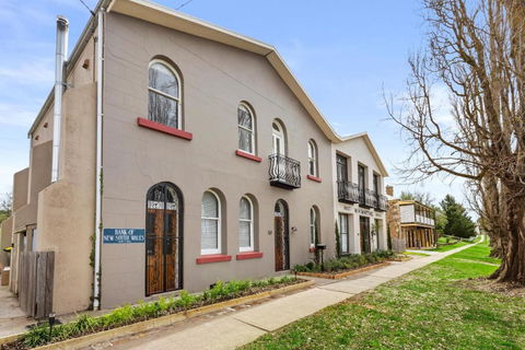 TARALGA TERRACES The Bank - Your Accommodation 0