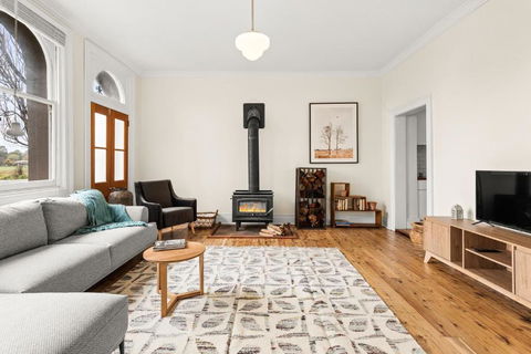 TARALGA TERRACES The Bank - Your Accommodation 1
