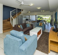 Beachside Apartment 14 - Your Accommodation