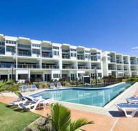 Beachside Magnetic Harbour Apartments - Your Accommodation