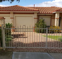 Beachside Retreat - Your Accommodation