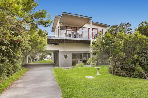 Beachside Vista - Your Accommodation 0