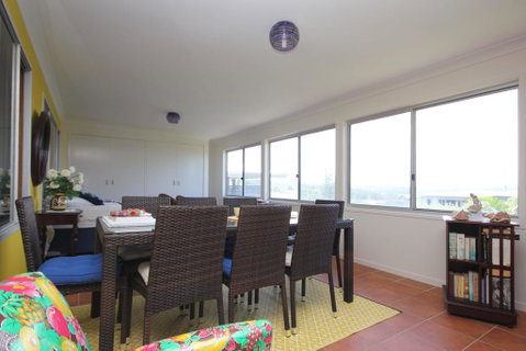 BEACHVIEW - 14 Second Ave , Bonny Hills - Your Accommodation 3