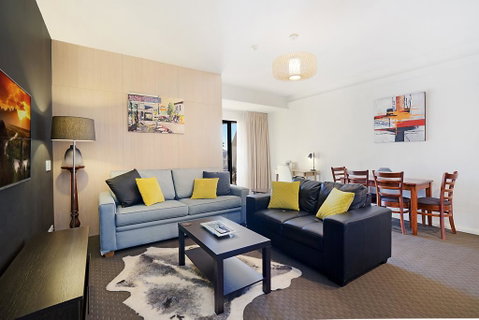 Beau Monde Apartments Newcastle - Boulevard Apartments - Your Accommodation 1