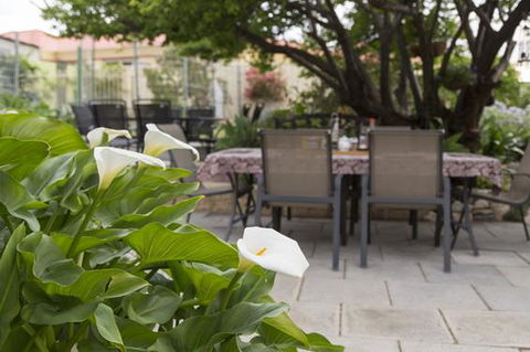 Bed And Breakfast In Perth - Your Accommodation 3
