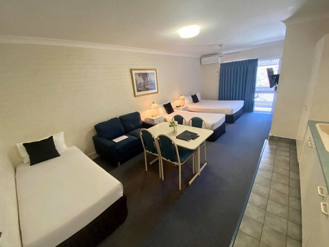 Benson Court Motel - Your Accommodation 1