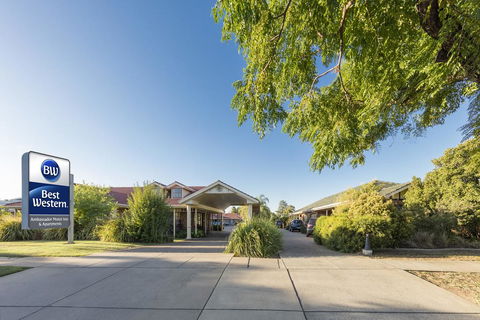 Best Western Ambassador Motor Inn & Apartments - Your Accommodation 1