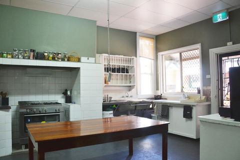 Black Diamond Lodge - Your Accommodation 1