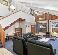 Black Dolphin Waterfront Townhouse - Bay Views - Your Accommodation