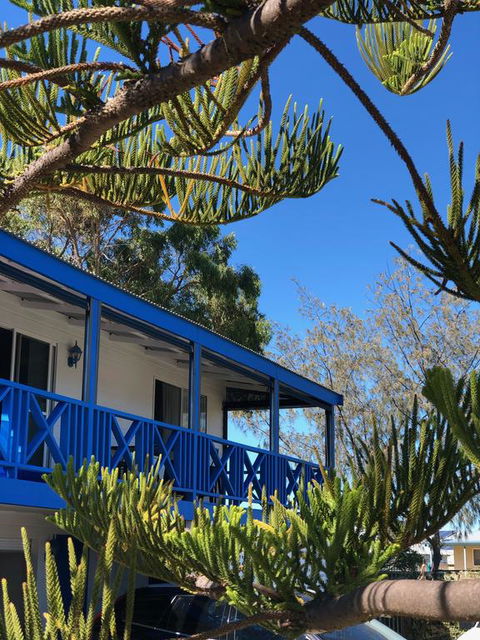 Blue Sky Escapes Beach House Ledge Point - Your Accommodation 0