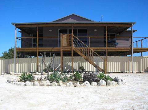 Blue Sky Escapes Sunset Oddes-sea - Your Accommodation 0