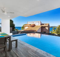 Blue Water Splendour - Infinity pool and amazing views - Your Accommodation