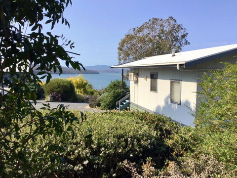 Blue Waters Holiday Cottages - Your Accommodation 0
