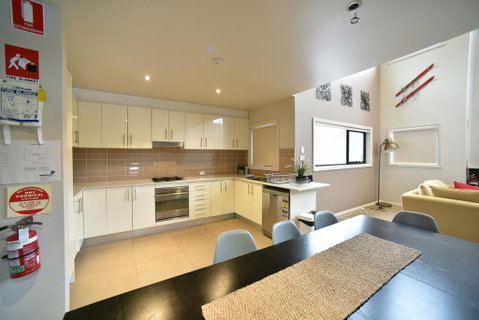 Blues Air 1 - Your Accommodation 2