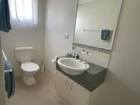 Warrego Motel - Your Accommodation 1