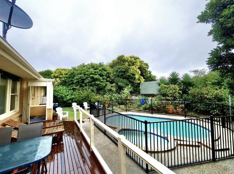 Waterfront Quiet Stay Off Geelong & Avalon Airport - Your Accommodation 1