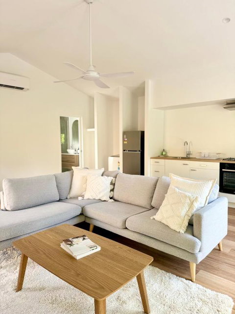Yaroomba Guesthouse - Your Accommodation 0