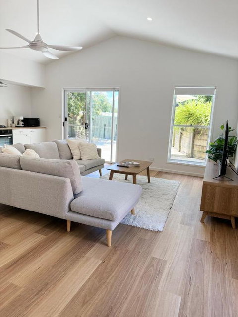 Yaroomba Guesthouse - Your Accommodation 2