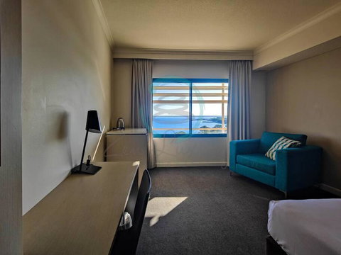 ZEN88 ESPLANADE: Hotel Suite W/ Ocean/Sunset Views - Your Accommodation 3