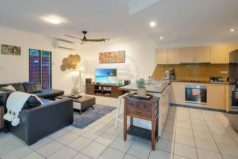 Zen Serene Seascape - Family Pool - BBQ - Markets - Your Accommodation 3