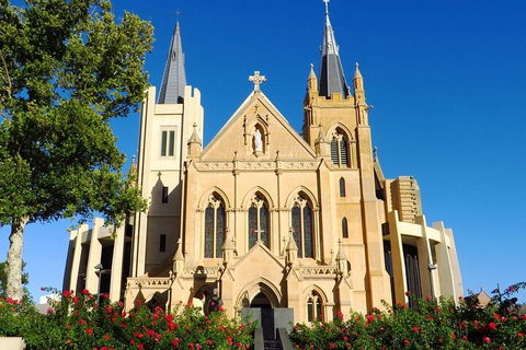 Perth Scavenger Hunt: Perched On A Swan - Your Accommodation 1