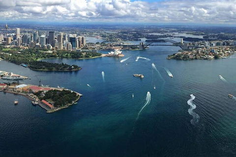 Helicopter Flight Over Sydney And Beaches - 20 Minutes - Your Accommodation 3