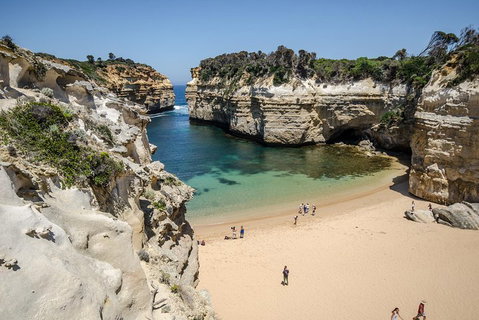 Great Ocean Road Reverse Itinerary With 12 Apostles From Melbourne - Your Accommodation 5