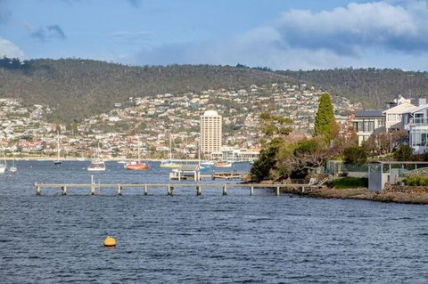 Derwent River Historic Harbour Cruise From Hobart - Your Accommodation 5