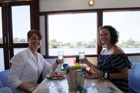 Gold Coast City Card (3 Days Card): Unlimited Attractions - Your Accommodation 1