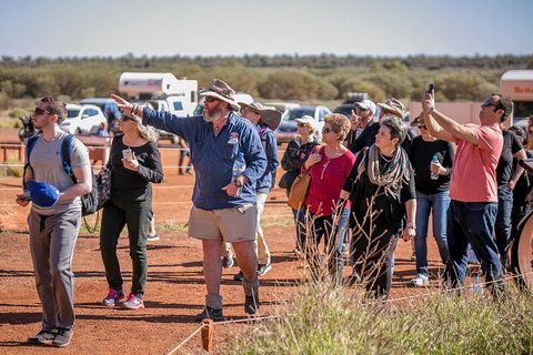 Ayers Rock Day Trip From Alice Springs Including Uluru, Kata Tjuta And Sunset BBQ Dinner - Your Accommodation 1